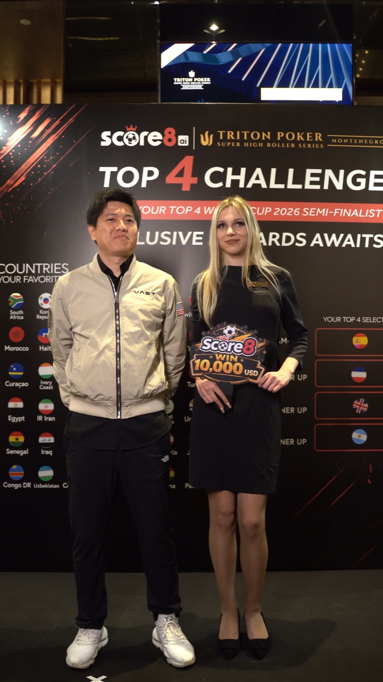 Poseidon Ho at the Score8 Top 4 Challenge activation booth